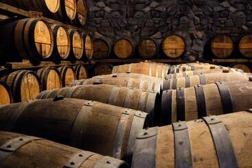 ホテル Bezalel Wine & Brandy Estate