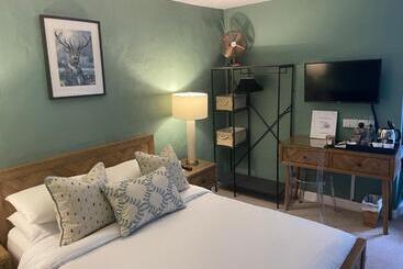 Myrtle Cottage B&b