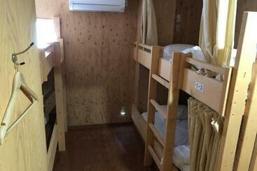 هتل Guesthouse Otaru Wanokaze Women S Domitory / Vacation Stay 32191