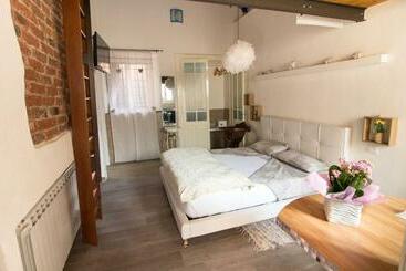 펜션 Mansarde & Suite Maison 1706 Lago Orta