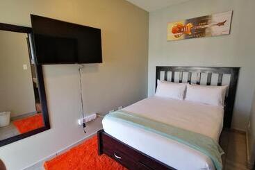 Пансион Sibebe View Villa