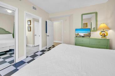 מלון דירות Majestic Beach Towers 1 1615