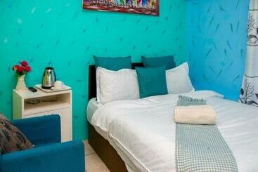 پانسیون Annex Lodge Ndabeni