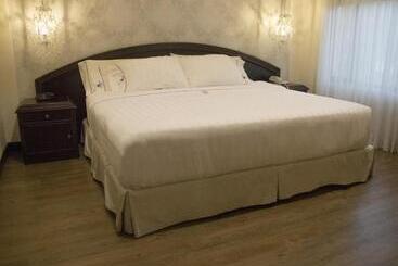 酒店 Castilla Real