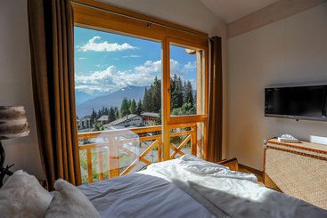 هتل Crans Luxury Lodges