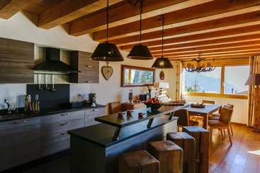هتل Crans Luxury Lodges
