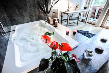 هتل Crans Luxury Lodges
