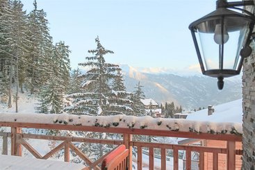 هتل Crans Luxury Lodges