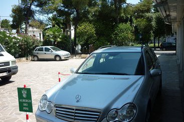 هتل Albergo Dei Pini
