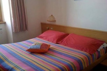 בית מלון כפרי Genziana