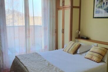 ホテル Hôtel Des Roches