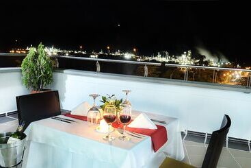 هتل Millenium Barrancabermeja