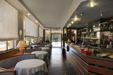 Отель Nuovo Albergo Il Portonaccio