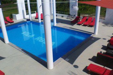 هتل Vila Roca