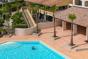 شقة فندقية Appart'hôtel Agathea