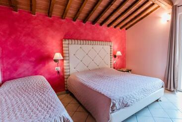 شقة فندقية Residence Borgo Felciaione