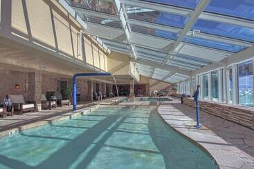 아파트호텔 One Ski Hill Place