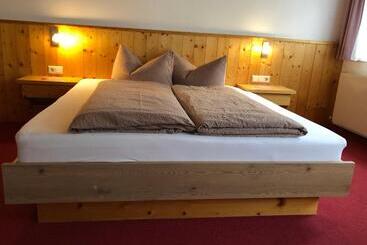 펜션 Garni Apart Wallamotta Silvretta Card Premium Betrieb