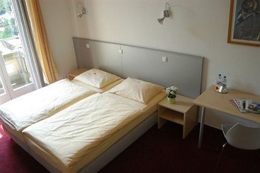Hotel Art Royal