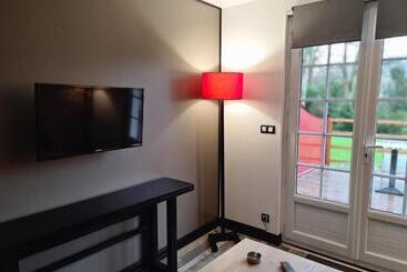 ホテル Auberge De La Durdent