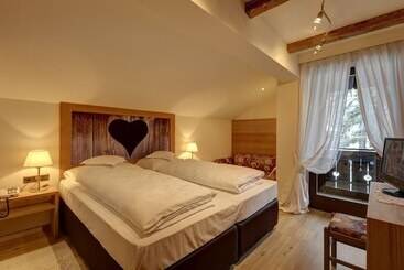 ホテル Burgfrieden