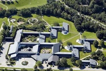 فندق Fuglsangcentret