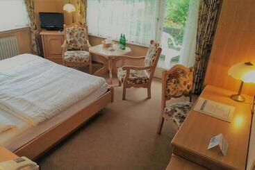 ホテル Heikenberg