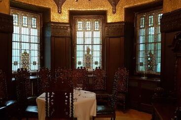 בית מלון כפרי Pałac Paulinum