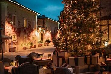 هتل Rosewood Castiglion Del Bosco