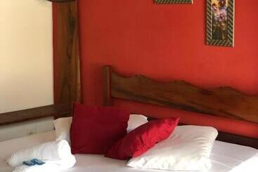 Общежитие Pousada Casa Do Mar