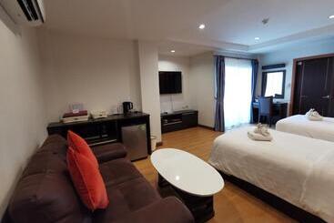 هتل De Wualai Sha Extra Plus