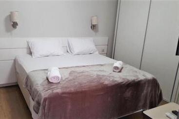 호텔 La Residence Flat