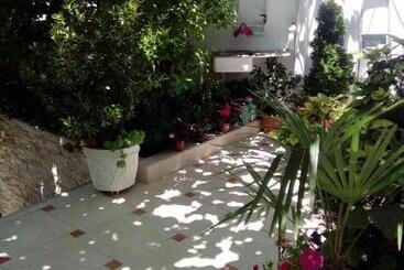 پانسیون Apartments Gazi