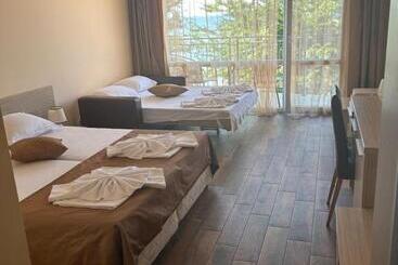 פנסיון Villa Maria 2