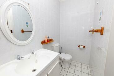 هاستل Nothando Backpackers Lodge