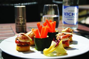 فندق Hôtel Des Thermes Les Dômes