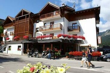 בית מלון כפרי K2