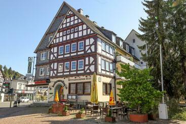 膳宿费 Wittgensteiner Hof