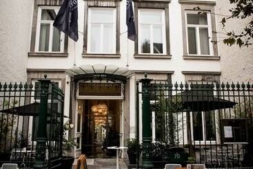 Fitz Roy Urban Hotel, Bar And Garden