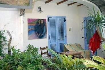 호텔 Albergo Boutique Casajanca