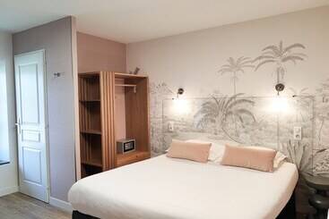 هتل Château De La Barbinière