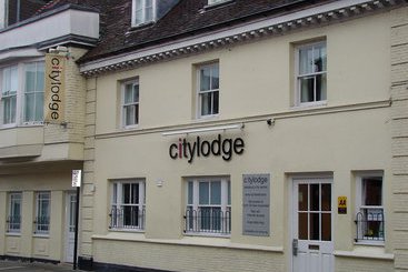 בית מלון כפרי City Lodge