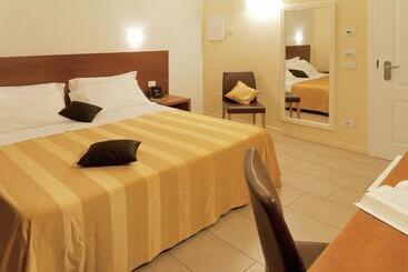 בית מלון כפרי Cluentum