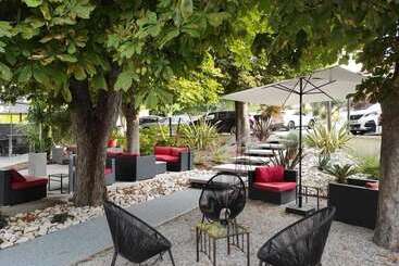 ホテル Hôtel Spa Les Alpes