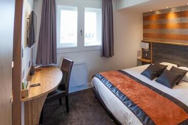 ホテル Hôtel Foch