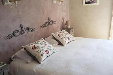 ホテル Le Crillon