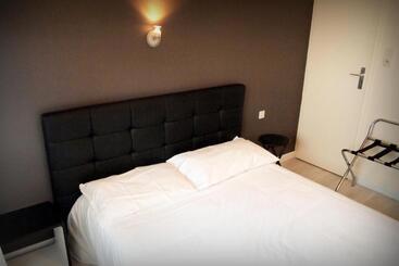 酒店 Hôtel Le Rohu