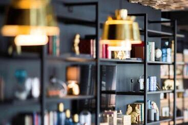 هتل Ibis Styles Laval Centre Gare