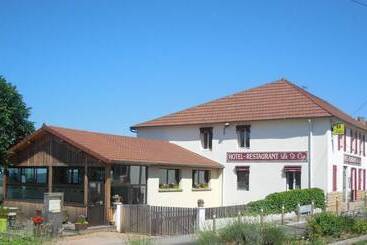 호텔 Logis Le Saint Cyr