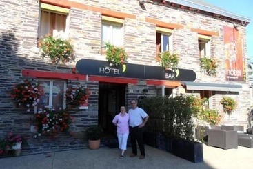 호텔 O2b Aux Berges De Brocéliande